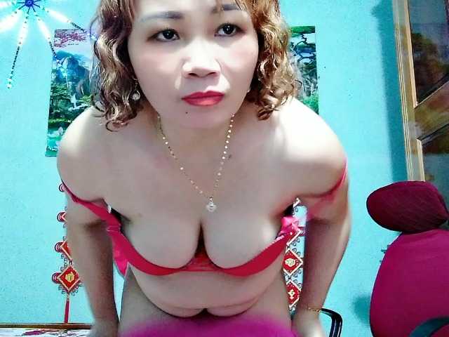 Linhanhsex2k live webcam show