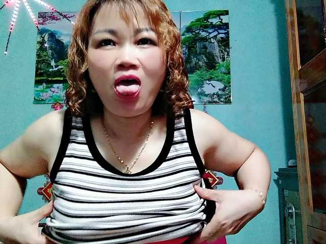 Linhanhsex2k live cam on BongaCams