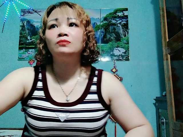 Linhanhsex2k live cam on BongaCams