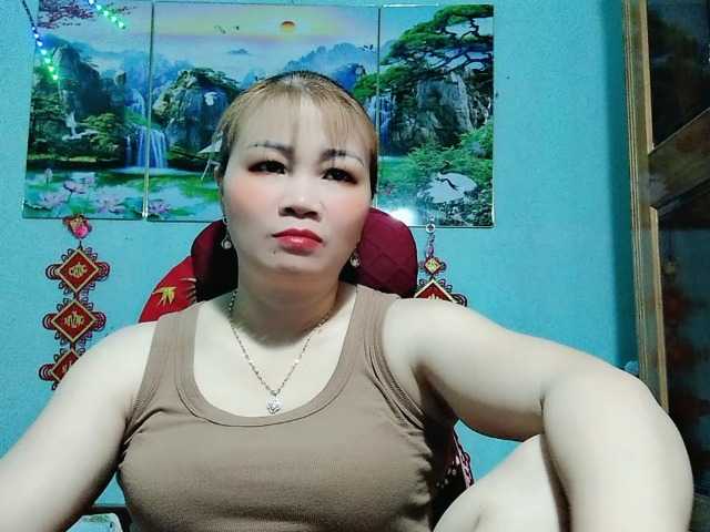 Linhanhsex2k Live Cam on BongaCams