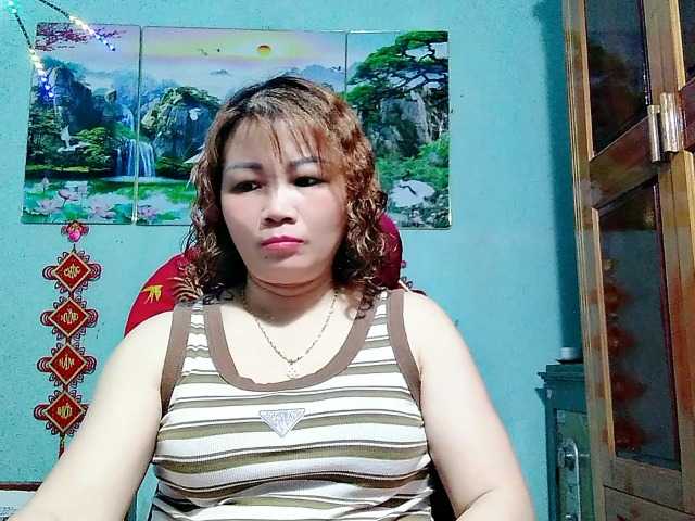 Linhanhsex2k live cam on BongaCams