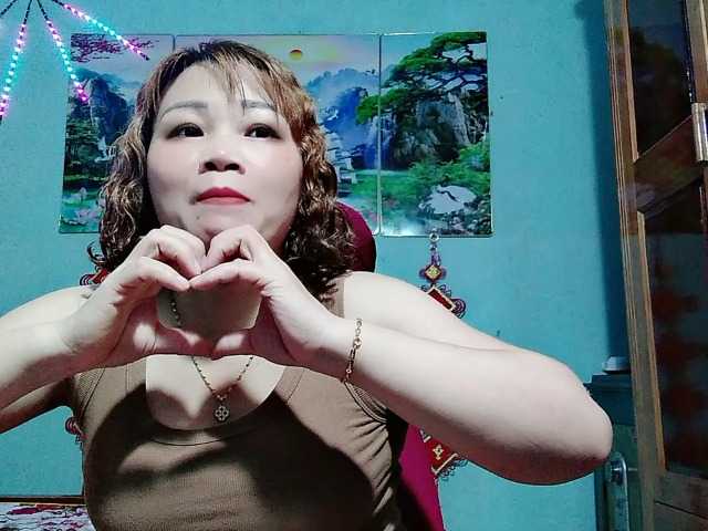Linhanhsex2k live cam on BongaCams