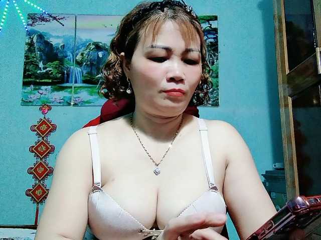 Linhanhsex2k live cam