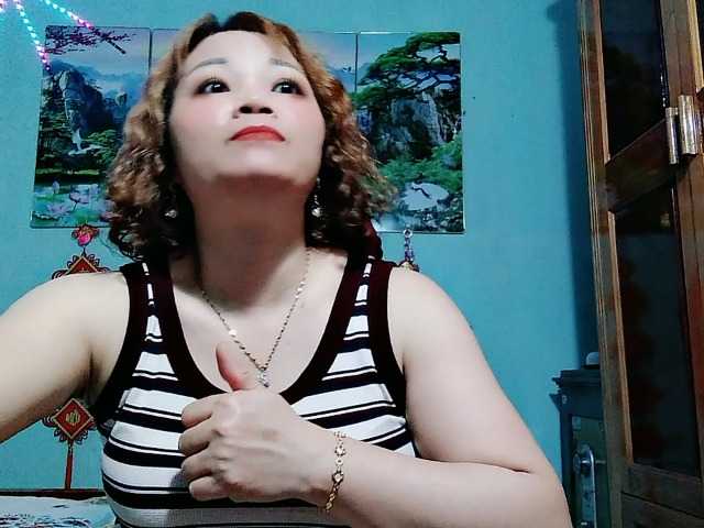 Linhanhsex2k live cam on BongaCams