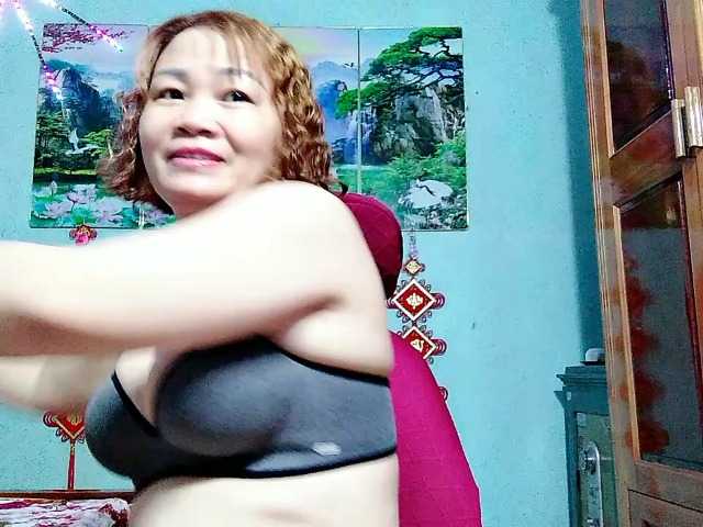 Linhanhsex2k live webcam show