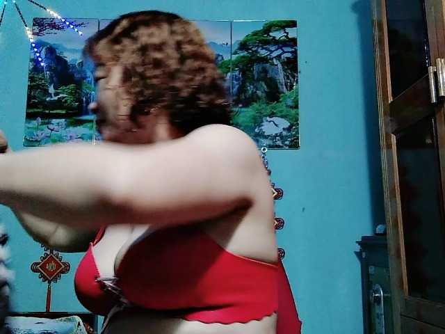 Linhanhsex2k live cam on BongaCams