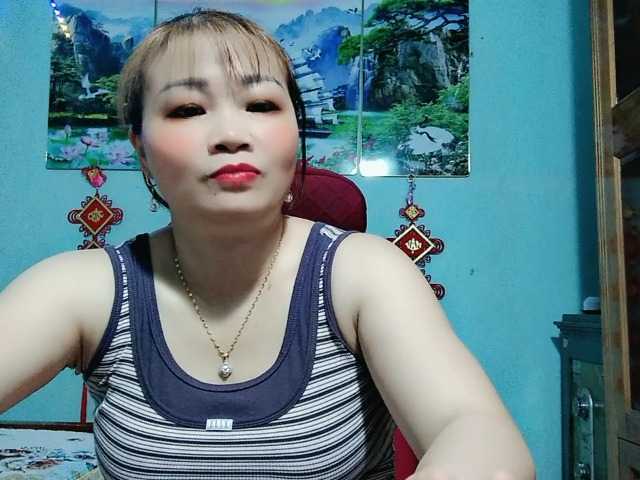 Linhanhsex2k live cam on BongaCams