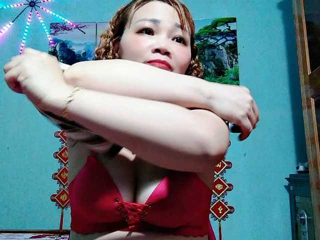 Linhanhsex2k live webcam show
