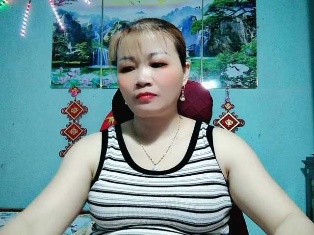 Linhanhsex2k live cam on BongaCams