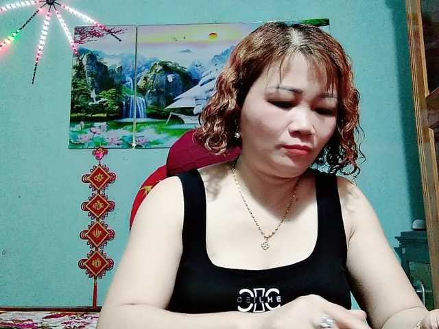 Linhanhsex2k live cam on BongaCams