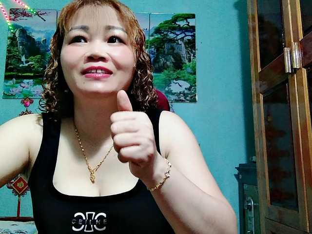 Linhanhsex2k live cam on BongaCams