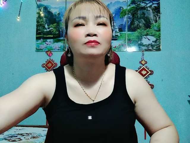 Linhanhsex2k live cam on BongaCams