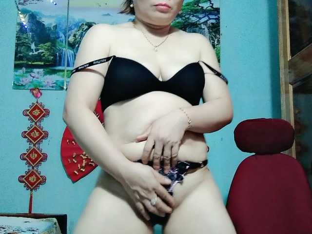 Linhanhsex2k live cam on BongaCams
