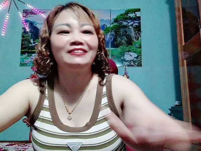 Linhanhsex2k live cam on BongaCams
