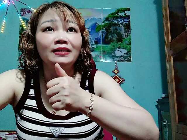 Linhanhsex2k live cam on BongaCams