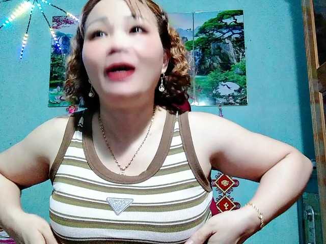 Linhanhsex2k live cam on BongaCams