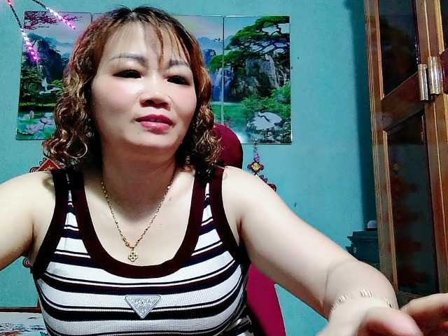 Linhanhsex2k live cam on BongaCams