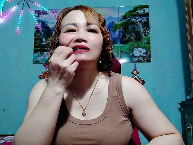Linhanhsex2k live webcam show