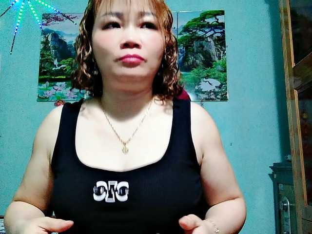Linhanhsex2k live cam on BongaCams