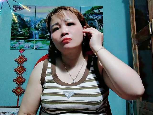 Linhanhsex2k live cam on BongaCams
