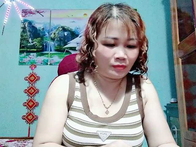 Linhanhsex2k live cam on BongaCams