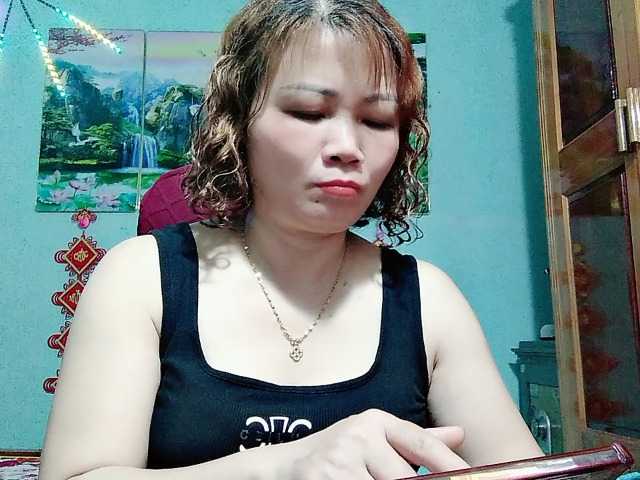 Linhanhsex2k live cam on BongaCams