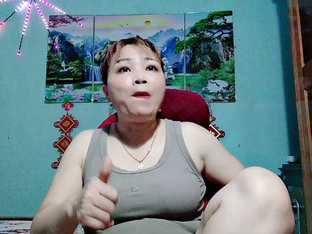 Linhanhsex2k live cam on BongaCams