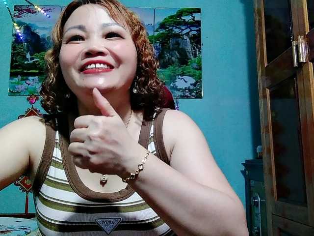 Linhanhsex2k live cam on BongaCams