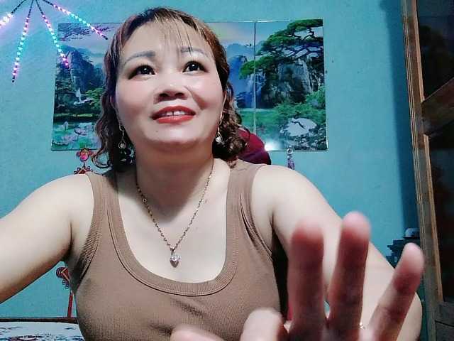 Linhanhsex2k live cam on BongaCams