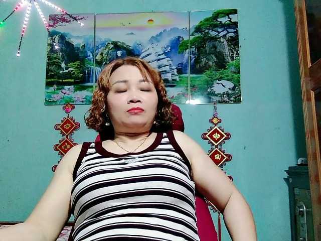 Linhanhsex2k live cam on BongaCams