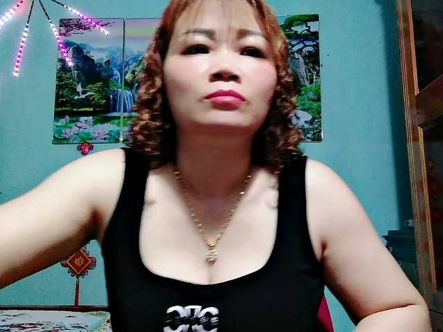 Linhanhsex2k live cam on BongaCams