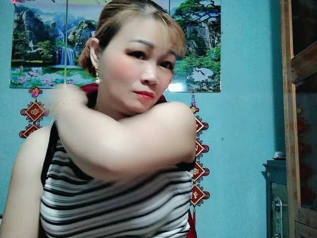 Linhanhsex2k live cam on BongaCams