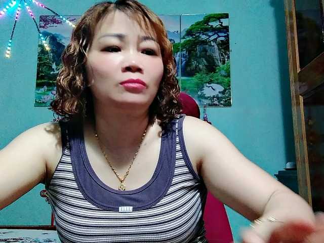 Linhanhsex2k live cam on BongaCams