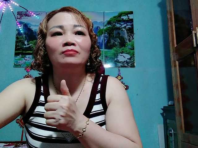 Linhanhsex2k live cam on BongaCams