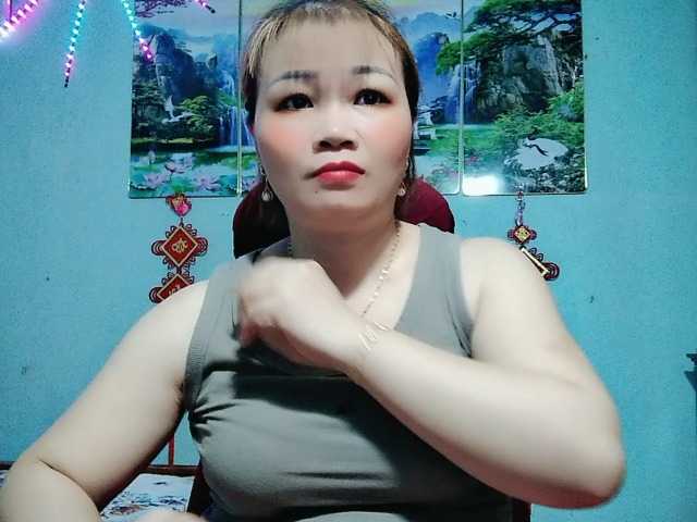Linhanhsex2k live cam on BongaCams