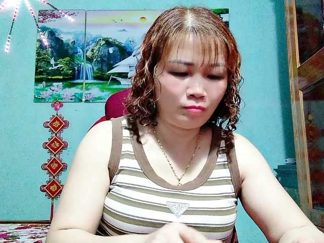 Linhanhsex2k live cam on BongaCams