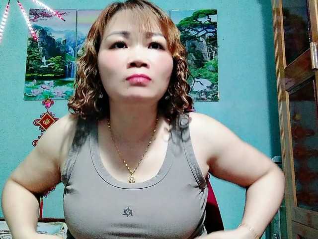 Linhanhsex2k, live now on BongaCams