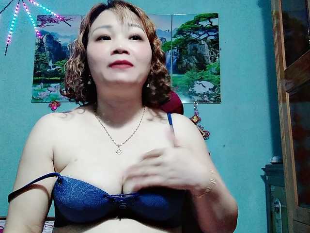 Linhanhsex2k live cam preview