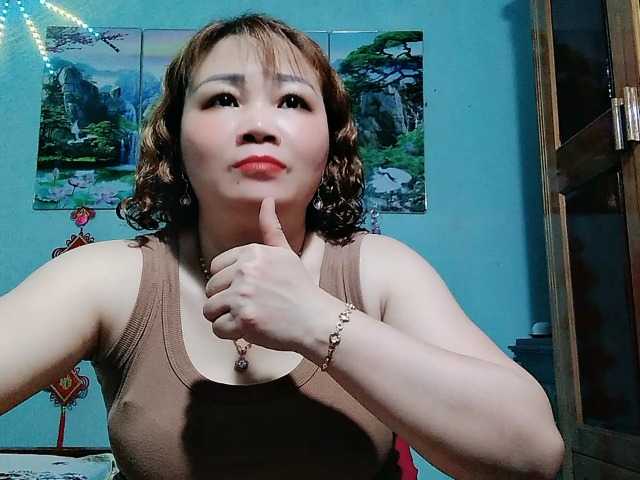 Linhanhsex2k live cam on BongaCams