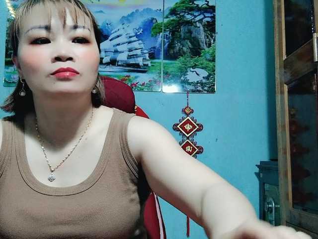 Linhanhsex2k live cam