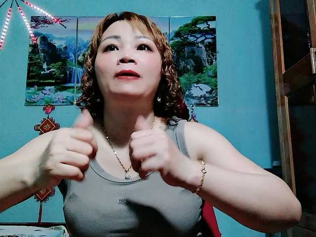 Linhanhsex2k live cam