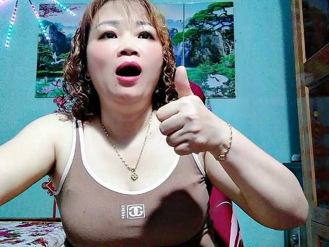 Linhanhsex2k live cam on BongaCams