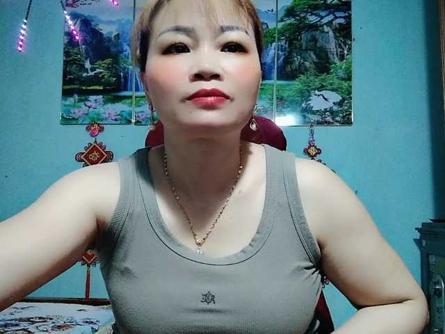 Linhanhsex2k live cam on BongaCams