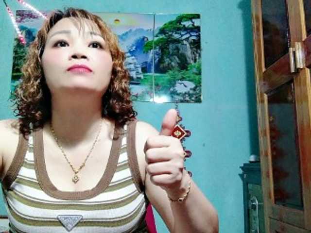 Linhanhsex2k live cam on BongaCams