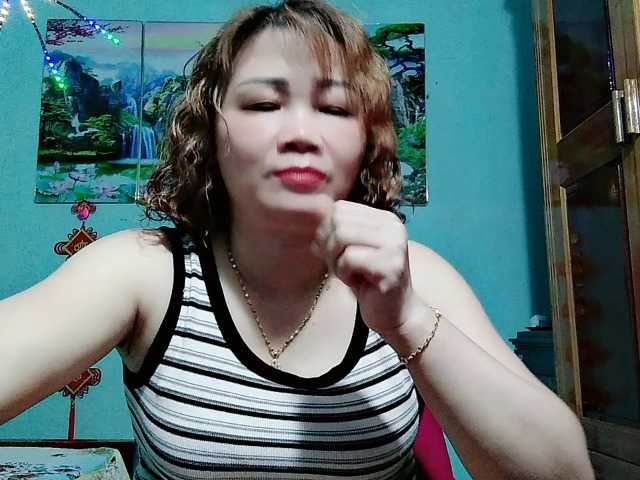 Linhanhsex2k live cam on BongaCams