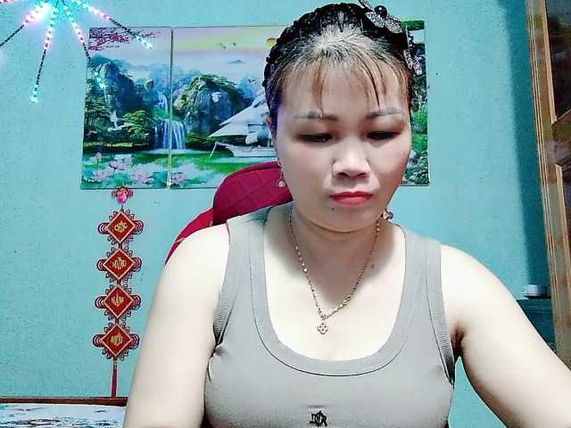 Linhanhsex2k live cam on BongaCams