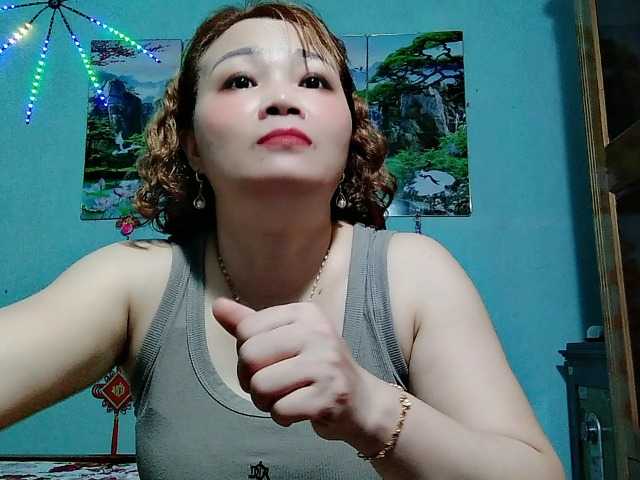 Linhanhsex2k live cam on BongaCams