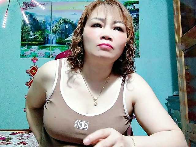Linhanhsex2k live cam on BongaCams