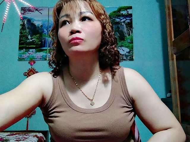 Linhanhsex2k live cam on BongaCams