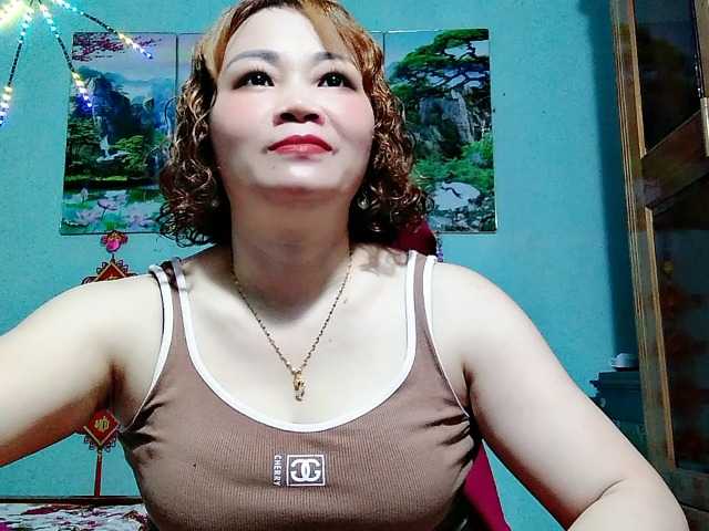 Linhanhsex2k live cam on BongaCams